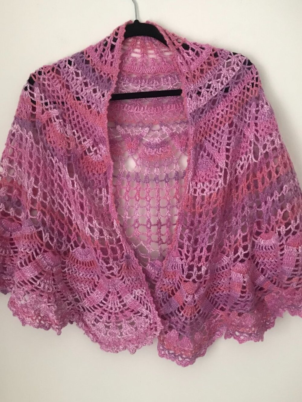Like New! Handmade Crochet Lace Shawl in Gradient Pink and Purple
